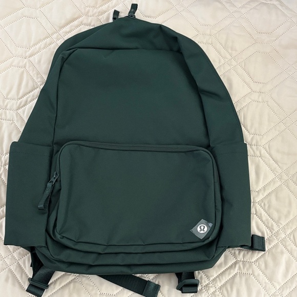 lululemon athletica Dark Green Backpack for Men - Picture 1 of 3